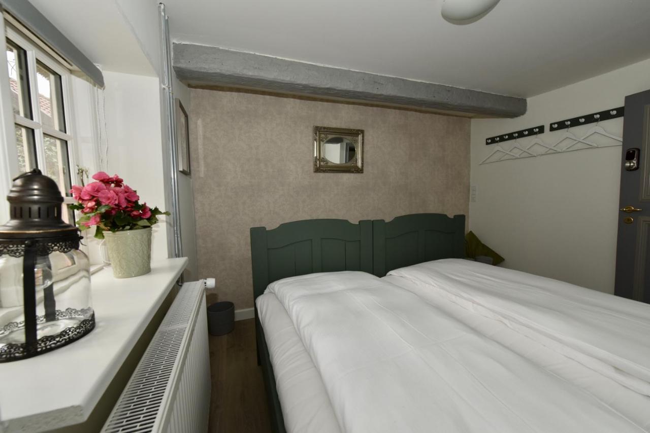 Bed and Breakfast Eleonoras Esbjerg Exterior foto